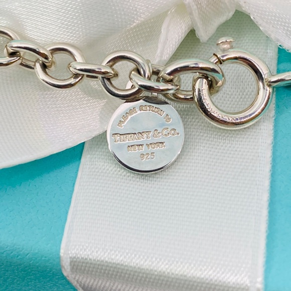 Return to Tiffany Silver round  Tag Rolo Round Link Charm Bracelet 8” 13.7 gram - Picture 3 of 7